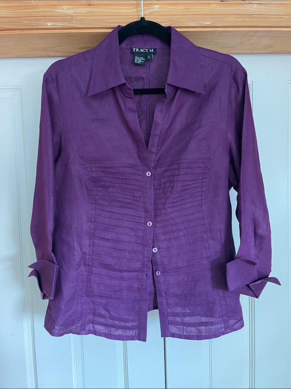 Tracy M Deep Purple 100% Linen Pintuck Button-Down Shirt. Size Large